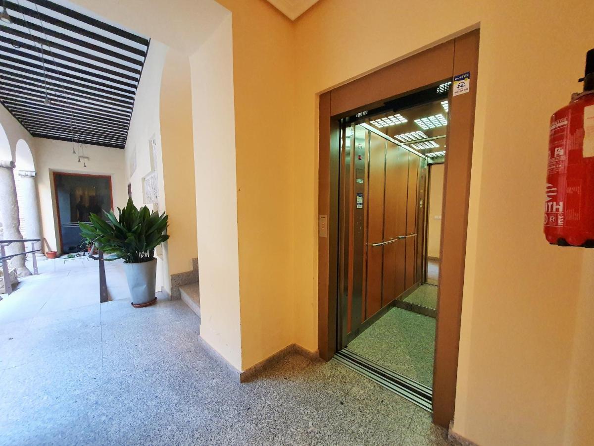 Apartamento Taller Del Moro Apartment Toledo Ngoại thất bức ảnh